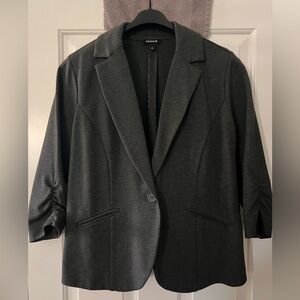 Torrid Dark Grey Pointe Blazer 3/4 touched sleeves - Size 1